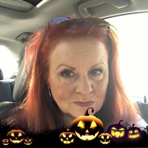 Meet your Posher, Meladee